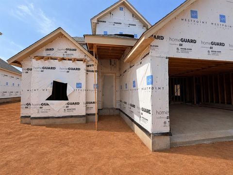 Photo of 8412 NW 153rd Street, Edmond, OK 73013 (MLS # 1226198)