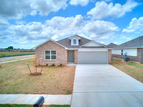 Photo of 949 S Buffalo Lane, Mustang, OK 73064 (MLS # 1235213)