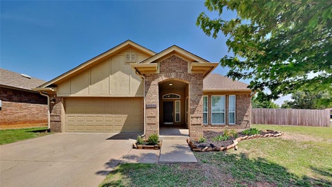 Photo of 2801 NW 182nd Street, Edmond, OK 73012 (MLS # 1246984)