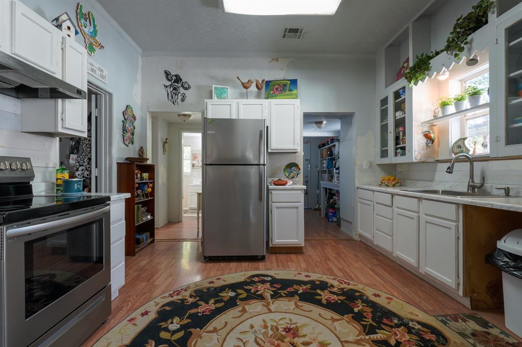 Shawnee, Oklahoma 74801, United States, 3 Bedrooms Bedrooms, ,2 BathroomsBathrooms,Residential,Active,237863