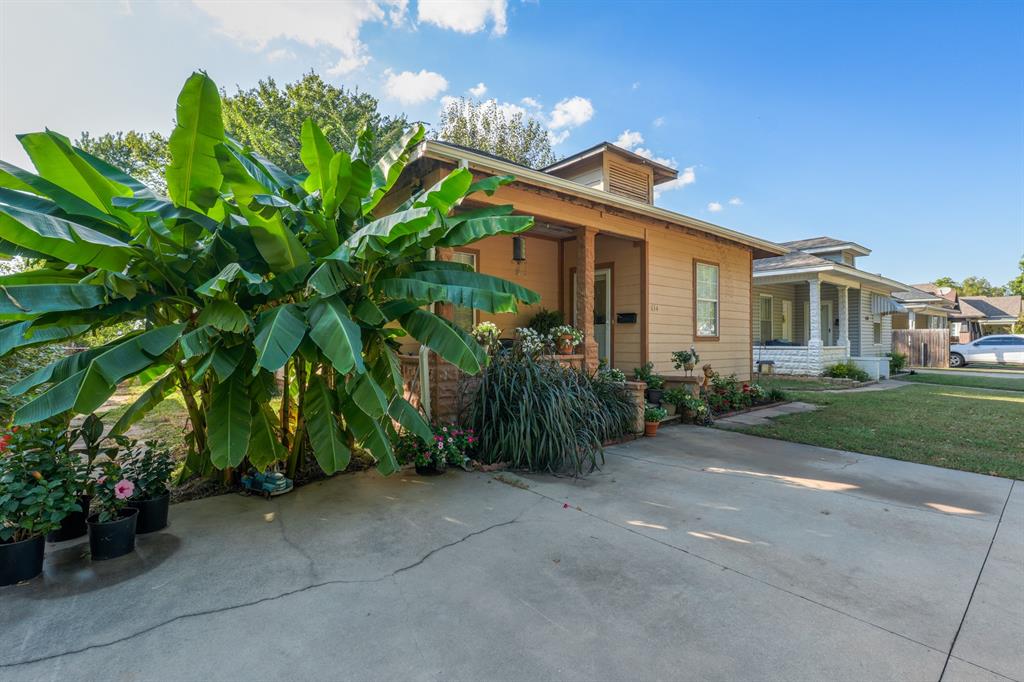 Shawnee, Oklahoma 74801, United States, 3 Bedrooms Bedrooms, ,2 BathroomsBathrooms,Residential,Active,237863