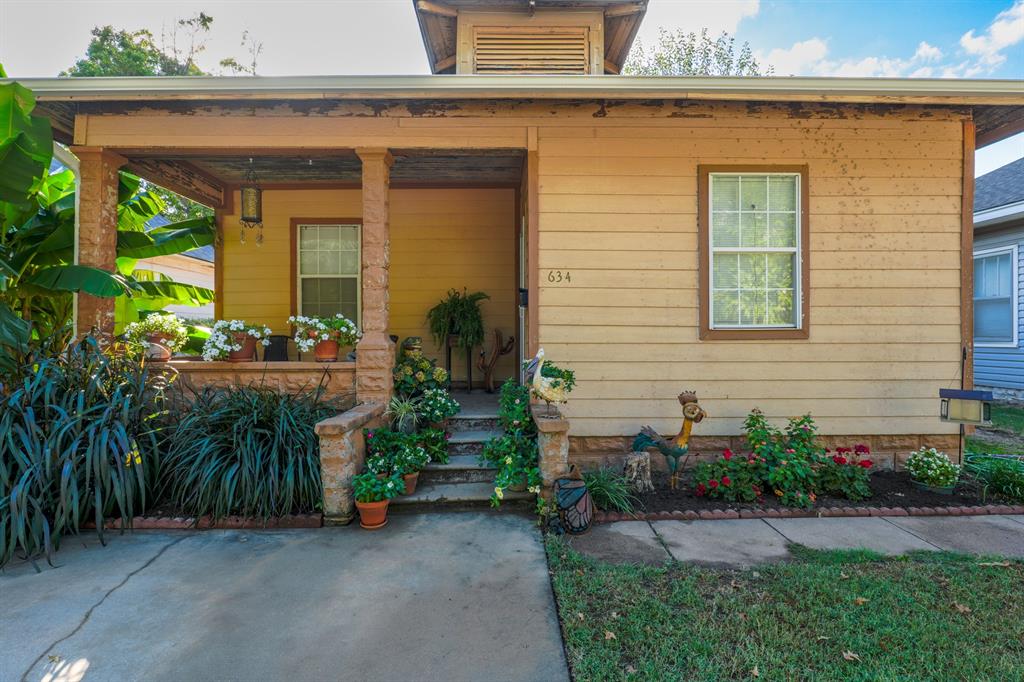 Shawnee, Oklahoma 74801, United States, 3 Bedrooms Bedrooms, ,2 BathroomsBathrooms,Residential,Active,237863