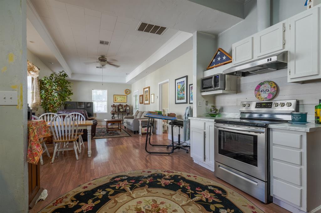 Shawnee, Oklahoma 74801, United States, 3 Bedrooms Bedrooms, ,2 BathroomsBathrooms,Residential,Active,237863