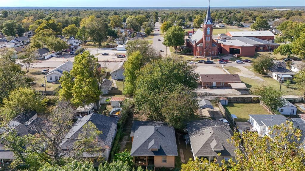 Shawnee, Oklahoma 74801, United States, 3 Bedrooms Bedrooms, ,2 BathroomsBathrooms,Residential,Active,237863