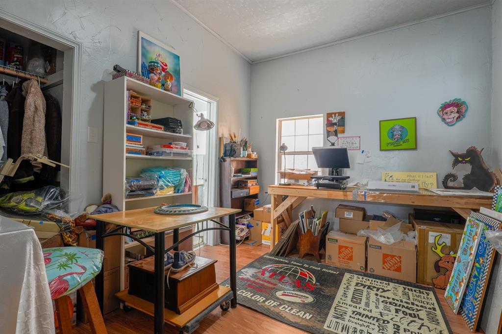 Shawnee, Oklahoma 74801, United States, 3 Bedrooms Bedrooms, ,2 BathroomsBathrooms,Residential,Active,237863