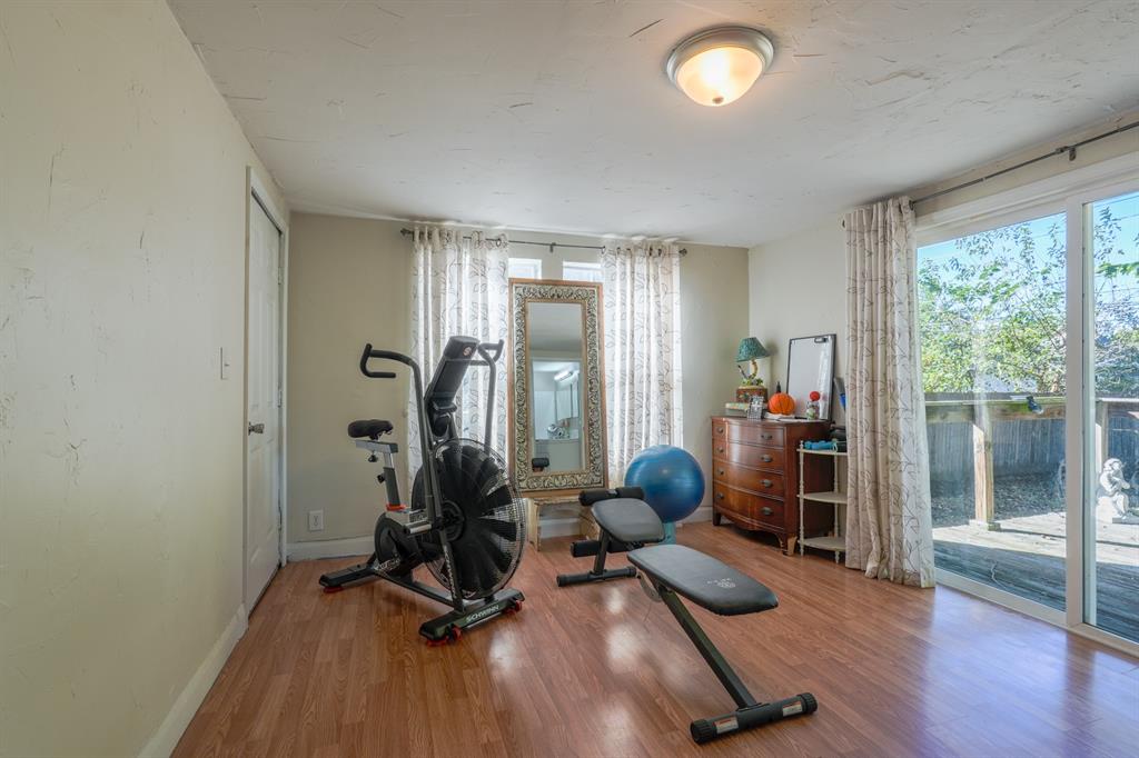 Shawnee, Oklahoma 74801, United States, 3 Bedrooms Bedrooms, ,2 BathroomsBathrooms,Residential,Active,237863