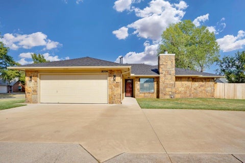 Photo of 18504 Laurel Oak Drive, Edmond, OK 73012 (MLS # 1247874)