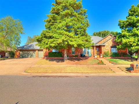 Photo of 14817 Brasswood Boulevard, Edmond, OK 73013 (MLS # 1248393)