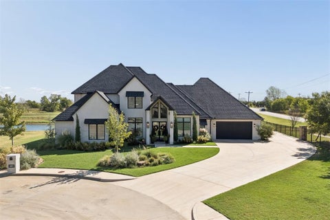 Photo of 201 Saint Claire Drive, Edmond, OK 73025 (MLS # 1250524)