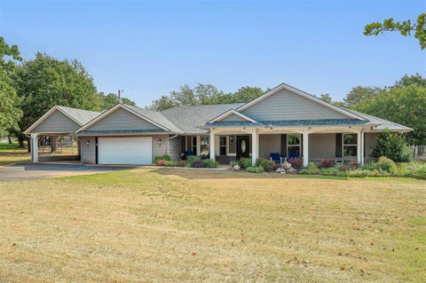 Photo of 11416 Wolf Creek Road, Guthrie, OK 73044 (MLS # 1246109)