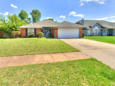 Photo of 1108 NE 25th Street, Moore, OK 73160 (MLS # 1238131)