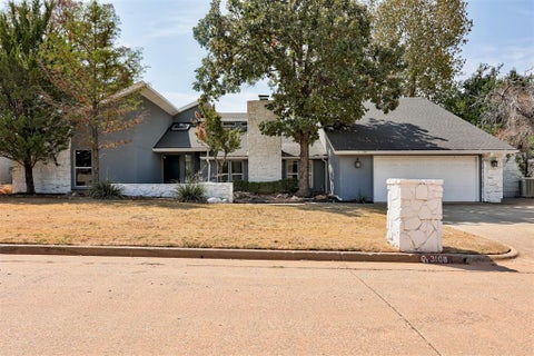 Photo of 3108 Raintree Road, Oklahoma City, OK 73120 (MLS # 1250718)