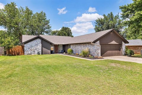 Photo of 608 SW 25th Place, El Reno, OK 73036 (MLS # 1233805)