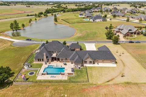 Photo of 4446 Blackthorn Drive, Edmond, OK 73012 (MLS # 1227652)
