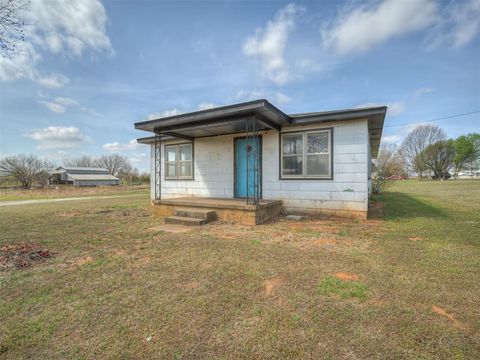 Photo of 10050 E Maguire Road, Noble, OK 73068 (MLS # 1221841)