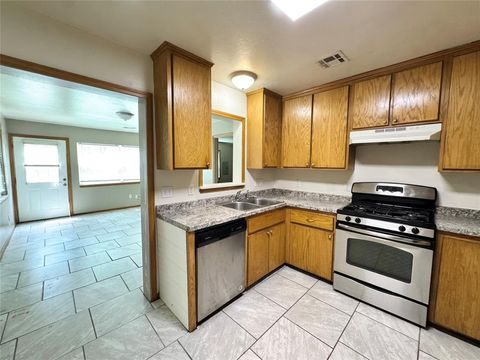 Photo of 2411 N Clarke Street, Choctaw, OK 73020 (MLS # 1233824)