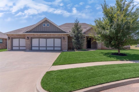 Photo of 11216 SW 42nd Court, Mustang, OK 73064 (MLS # 1242719)