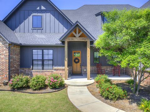 Photo of 1791 Baylee Lane, Choctaw, OK 73020 (MLS # 1229601)