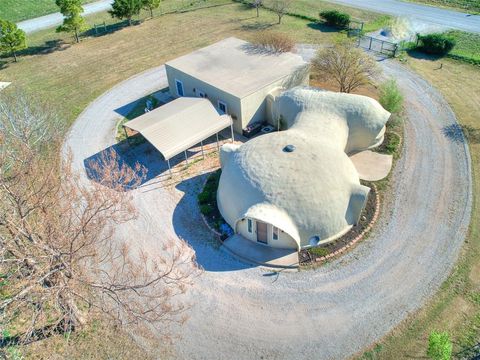 Photo of 6745 N Gregory Road, Yukon, OK 73099 (MLS # 1221638)