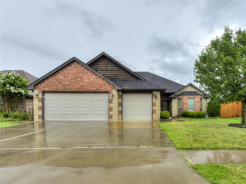 Photo of 18316 Bridlington Drive, Edmond, OK 73012 (MLS # 1245928)