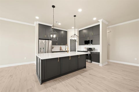 Photo of 600 Still Meadows, Guthrie, OK 73044 (MLS # 1244872)