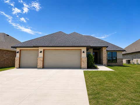 Photo of 5009 Vine Cliff Road, Mustang, OK 73064 (MLS # 1226335)