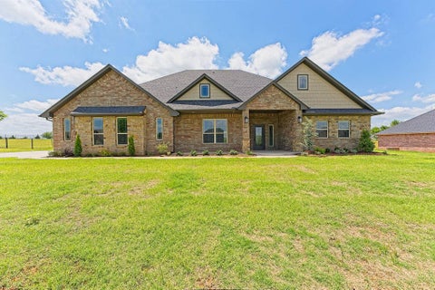 Photo of 974 County Street 2984, Blanchard, OK 73010 (MLS # 1237209)