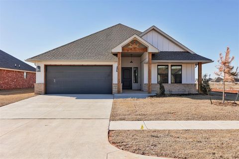 Photo of 1243 Tawny Hills Road, Piedmont, OK 73078 (MLS # 1216200)