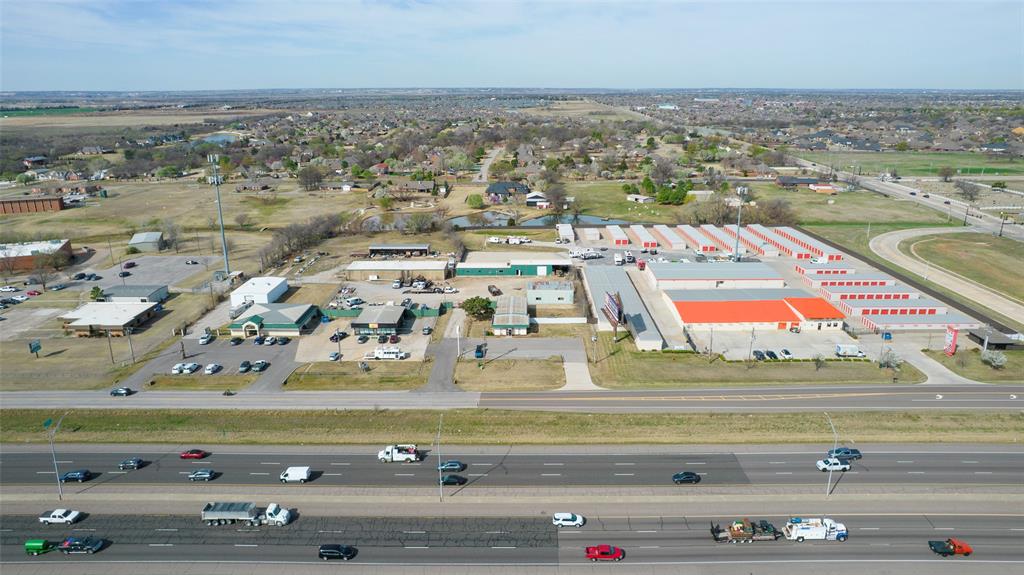 3501 S I-35 Service Road 3501-3601