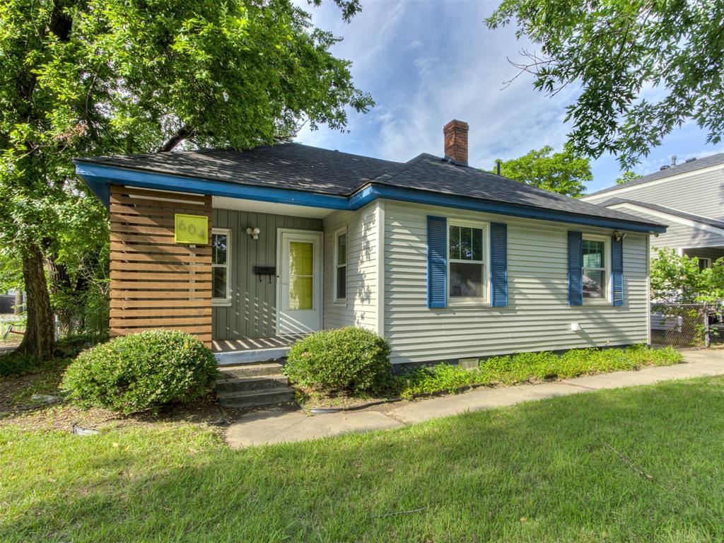 Photo 1 of 33 — 604 Iowa Street, Norman, OK 73069