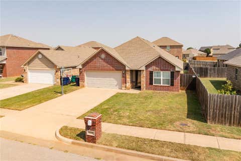 Photo of 9209 NW 71st Street, Yukon, OK 73099 (MLS # 1243049)