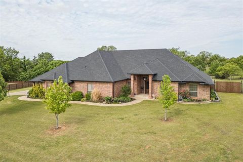 Photo of 14543 Ashwood Court, Edmond, OK 73025 (MLS # 1227853)