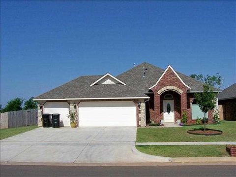 Photo of 1801 Mead Lane, Moore, OK 73170 (MLS # 1237715)