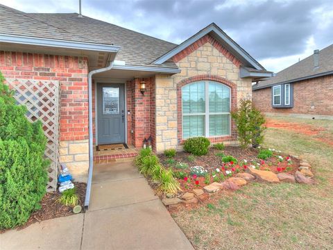 Photo of 16212 Juliet Drive, Edmond, OK 73013 (MLS # 1222510)