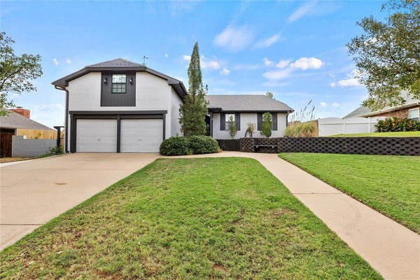 1809 N LARK ST, WEATHERFORD, OK 73096 - Image b68c84e9e87bcd336aa5e65d6dc61934/1968957245