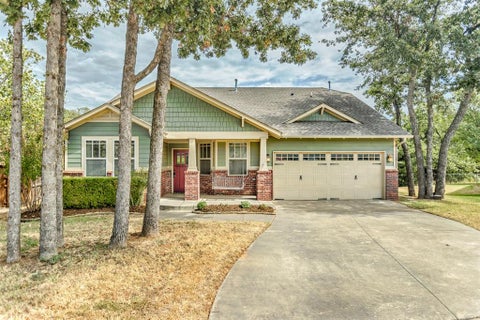Photo of 4949 Yellow Woods Way, Edmond, OK 73034 (MLS # 1248960)