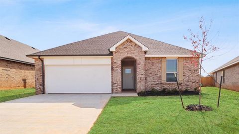 Photo of 754 States Avenue, Newcastle, OK 73065 (MLS # 1227753)