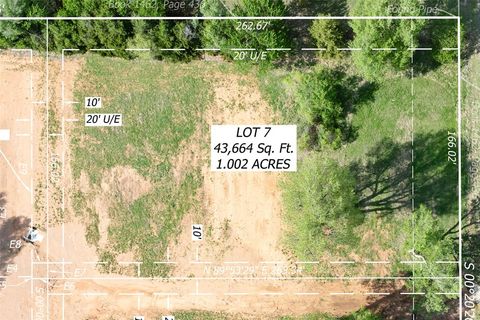 Photo of E Lily Lane, Mustang, OK 73064 (MLS # 1212039)