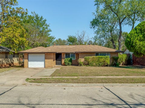 Photo of 3301 Greenbrier Terrace, Del City, OK 73115 (MLS # 1253227)