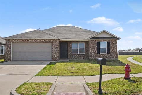 Photo of 1733 Tumbleweed Way, El Reno, OK 73036 (MLS # 1239474)