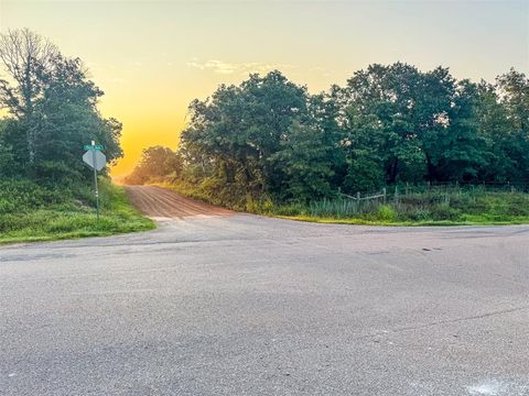 Photo of 16400 E Post Oak Road, Noble, OK 73068 (MLS # 1229813)
