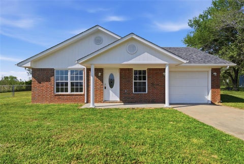 Photo of 511 W Cemetery Road, Oktaha, OK 74450 (MLS # 1252865)