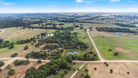 Photo of 0 Live Oaks Drive, Blanchard, OK 73031 (MLS # 1208180)