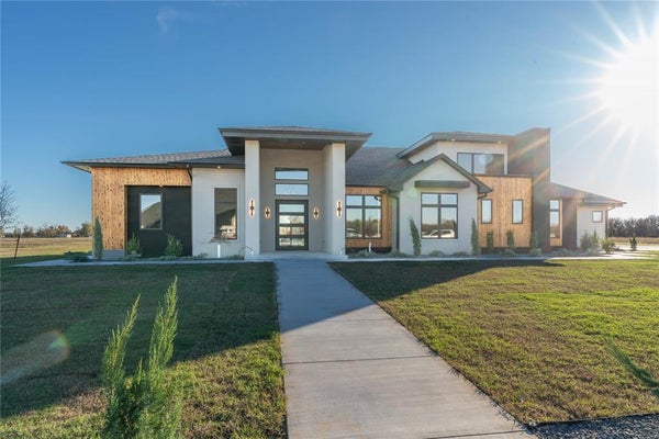 7422 DUTTON DR, NORMAN, OK 73072 - Image b82cf04cff595032d128c2c688ec3a32/1413062874