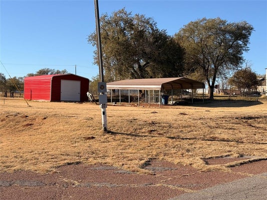 112 W MAIN ST, FOSS, OK 73647 - Image ba014aa700bceff41b114f3f2c07c9a3/1853579153