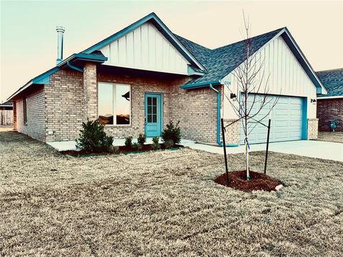 Photo of 000 NW 143rd Street, Yukon, OK 73099 (MLS # 1217448)