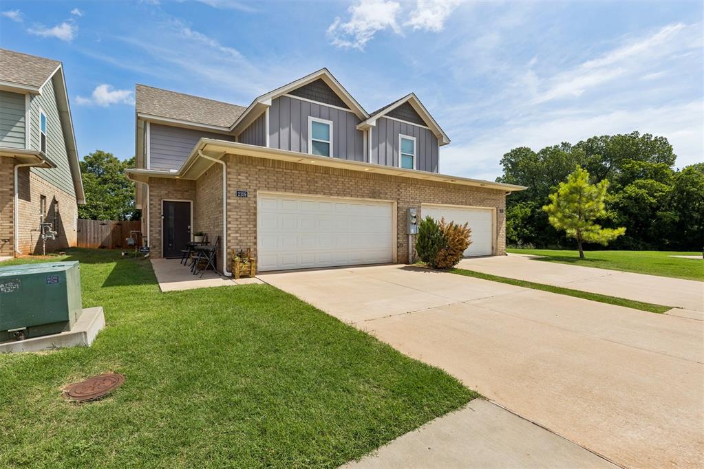 Photo 1 of 34 — 2109 Camino Del Plaza Lane Lane, Edmond, OK 73013