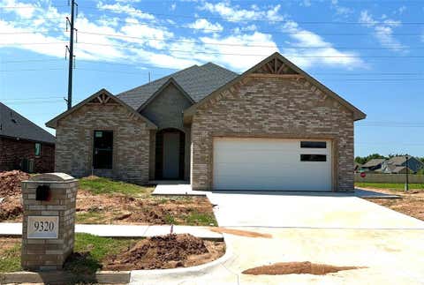Photo of 9320 NW 79th Terrace, Yukon, OK 73099 (MLS # 1236440)