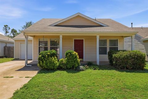 Photo of 116 Rob Lane, Edmond, OK 73003 (MLS # 1225394)