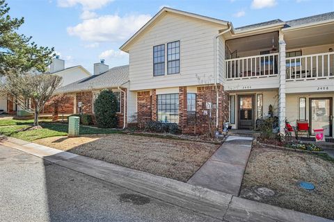 Photo of 2404 Big Horn, Edmond, OK 73012 (MLS # 1218271)